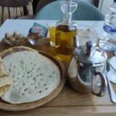 Cafeteria Mouldhen Girona - restaurantes halal (2)